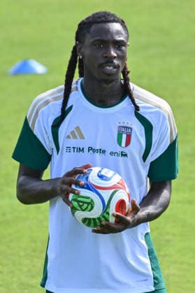 IPA88920452 - Italian player Moise Kean during TEAM ITALY - TRAINING, a UEFA Nations League soccer match in Florence, Italy, on September 24, 2026  Copyright: xLisaxGuglielmi IPAxSportx xx IPA88920452