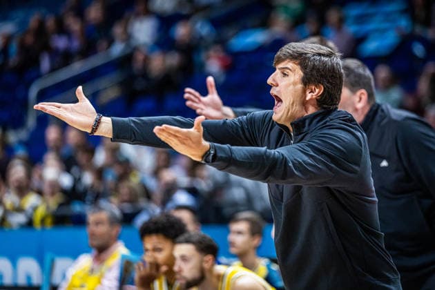 Basketball Berlin 24.09.2026 Saison 2026 2027 EasyCredit BBL 1. Bundesliga Männer, Herren Alba Berlin - Skyliners Frankfurt Pedro Calles (Alba Berlin, Trainer)