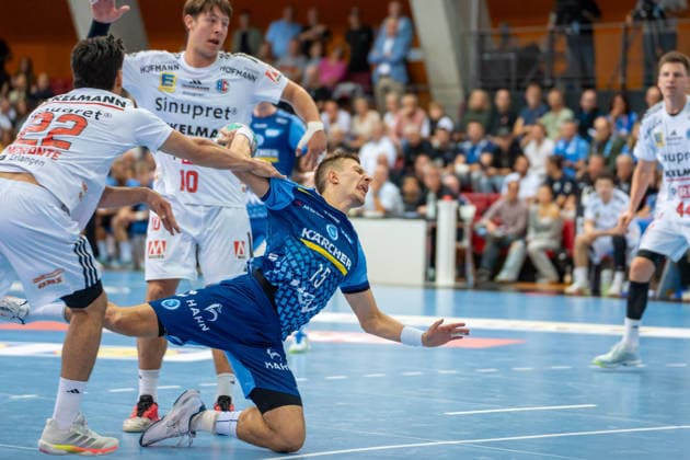 Handball I Herren I Saison 2026-2027 I DHB Pokal I 2. Runde I TVB Stuttgart - HC Erlangen I 24.09.2026 Simone Mengon (15, TVB Stuttgart) im Wurf Stuttgart Scharrena Baden-Württemberg Deutschland Copyright: xLobeca MaxxPetershansx