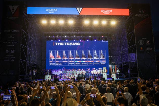 Team Presentatione during the pre-regattas of the Louis Vuitton 38th America s Cup, Naples, Italy, September 24, 2026  Copyright: xAlessandroxGarofalo LaPressex