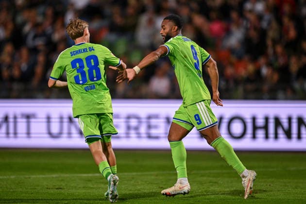24.09.2026, Fussball, Saison 2026 2027, Testspiel, Rot-Weiß Oberhausen - FC Schalke 04, Moussa Sylla (FC Schalke 04) freut sich über das Tor zum 2:2, xRHR-FOTO YYx Copyright: KROEGER RHR-FOTOx RHR-FOTO YY