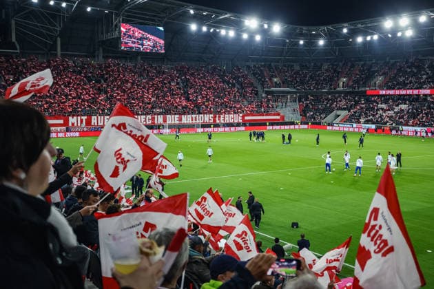 SOCCER - NL, AUT vs ISR LINZ,AUSTRIA,24.SEP.26 - SOCCER - UEFA Nations League, group stage, OEFB international match, Länderspiel, Nationalmannschaft Austria vs Israel. Image shows a feature with fans of Austria. Keywords: Stiegl.  GEPAxpictures xManuelxBinder