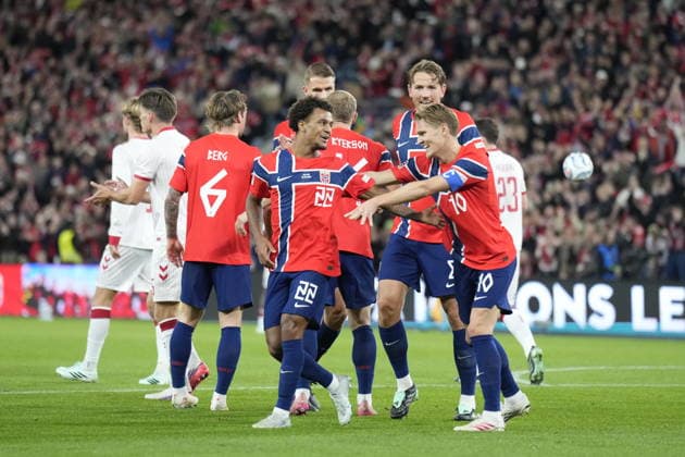 Soccer, Men s Nations League Norway Denmark Oslo 20260924 Oscar Bobb scores the 1-0 goal during the Nations League soccer match between Norway and Denmark at Ullevaal Stadium Photo: Fredrik Varfjell, NTB, Oslo, Norway EDITORIAL USE ONLY RESTRICTED USE FOR BETTING COMCOMPANIES  Copyright: xFredrikxVarfjellxx xNTBx