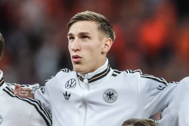 Fussball, UEFA Nations League Saison 2026 2027 Gruppe A2 - 1.Spieltag Niederlande - Deutschland 24.09.2026, Johan Cruijff ArenA Nico Schlotterbeck (Deutschland, 15) Amsterdam Johan Cruijff ArenA Niederlande