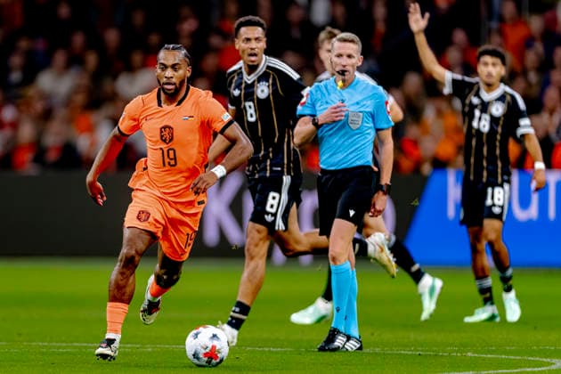 AMSTERDAM - Nederland midfielder Quinten Timber during the UEFA Nations League match between Nederland and Duitsland at Johan Cruijff ArenA on 24 September 2026 in Amsterdam, Nederland. (Photo by DeFodi Images) -