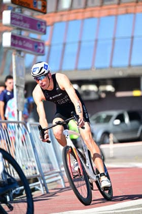 2026 World Triathlon Championship Finals Pontevedra Christian Ache of Germany is in action during the junior men race in 2026 World Triathlon Championship Finals Pontevedra at Pontevedra on September 24, 2026 in Pontevedra, Spain. Pontevedra Pontevedra Spain Copyright: xKaanxUcele PSxImagesxKaanxUcele PSxImagesx