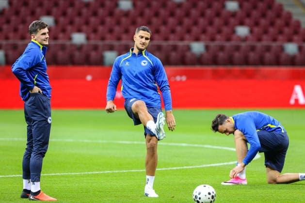 WARSZAWA 24.09.2026 TRENING REPREZENTACJI BOSNI I HERCEGOWINY PRZED MECZEM LIGI NARODOW --- BOSNIA AND HERCEGOVINA MENS FOOTBALL national team, Nationalteam TRAINING SESSION BEFORE UEFA NATIONS LEAGUE MATCH IN WARSAW BENJAMIN TAHIROVIC ZINEDIN SMAJLOVIC FOT. ANNA KLEPACZKO FOTOPYK NEWSPIX.PL --- newspix.pl 