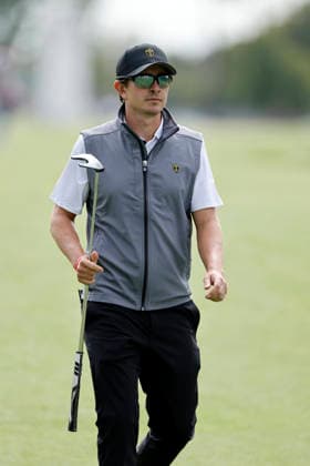 MEDINAH, IL - SEPTEMBER 24: Nico Echavarria of Colombia walks to the tee at the second hole during Thursday s Four-ball matches on day one of the Presidents Cup 2026 on September 24, 2026 at Medinah Country Club in Medinah, Illinois. (Photo by Joe Robbins Icon Sportswire) GOLF: SEP 24 Presidents Cup EDITORIAL USE ONLY Icon573260924029