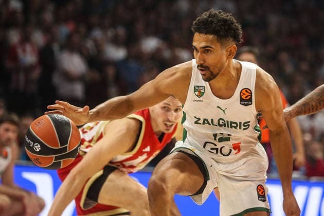 Crvena Zvezda Belgrade v Zalgiris Kaunas - EuroLeague BELGRADE, SERBIA - SEPTEMBER 24: Players in action during EuroLeague Basketball Regular Season Round 1 game between Crvena Zvezda Meridianbet Belgrade v Zalgiris Kaunas at Belgrade Arena on September 24, 2026 in Belgrade, Serbia. Filip Stevanovic Anadolu Belgrade Serbia. Editorial use only. Please get in touch for any other usage.  Copyright: x2026xAnadoluxFilipxStevanovicx