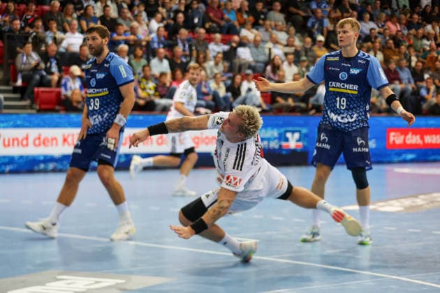 Marek Nissen (HC Erlangen, 6) mit einem Wurg GER, TVB Stuttgart vs. HC Erlangen, Handball, DHB-Pokal, 2. Spieltag, Spielzeit 2026 2027, 24.09.2026 GER, TVB Stuttgart vs. HC Erlangen, Handball, DHB-Pokal, 2. Spieltag, Spielzeit 2026 2027, 24.09.2026 Stuttgart Copyright: xEibner-Pressefoto SoerenxHerwegx EP_SHG