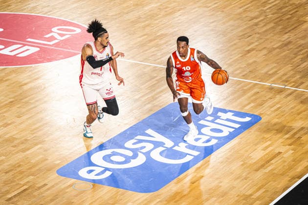 1. Basketball Bundesliga, easyCredit BBL, Saison 2026 2027, Herren, Hauptrunde, 2. Spieltag, 24.09.2026, RASTA Vechta - Bamberg Baskets Justin Edler-Davis ( 10 - RASTA Vechta) in Aktion Vechta RASTA Dome Niedersachsen Deutschland