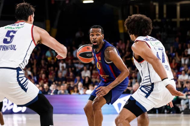 September 24, 2026, Barcelona, Barcelona, Spain: Kevin Paunter of FC Barcelona, Barca in action during the EuroLeague Regular Season Round 1 match played between FC Barcelona and Anadolu Efes at Palau Blaugrana on September 24, 2026 in Barcelona, Spain. FC Barcelona V Anadolu Efes - Euroleague 2026 2027  - ZUMAa181 20260924_zaa_a181_098 Copyright: xJavierxBorregox