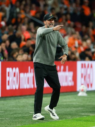 UEFA Nations League - 26 27 - Niederlande - Deutschland am 24.09.2026 in der Johan-Cruyff-Arena in Amsterdam, Trainer Jürgen Juergen Jurgen Klopp (Deutschland) reagiert an der Seitelinie.