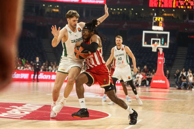 Crvena Zvezda Belgrade v Zalgiris Kaunas - EuroLeague BELGRADE, SERBIA - SEPTEMBER 24: Players in action during EuroLeague Basketball Regular Season Round 1 game between Crvena Zvezda Belgrade v Zalgiris Kaunas at Belgrade Arena on September 24, 2026 in Belgrade, Serbia. Filip Stevanovic Anadolu Belgrade Serbia. Editorial use only. Please get in touch for any other usage.  Copyright: x2026xAnadoluxFilipxStevanovicx