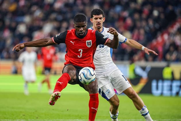 SOCCER - NL, AUT vs ISR LINZ,AUSTRIA,24.SEP.26 - SOCCER - UEFA Nations League, group stage, OEFB international match, Länderspiel, Nationalmannschaft Austria vs Israel. Image shows Kevin Danso (AUT) and Eliel Peretz (ISR).  GEPAxpictures xManuelxBinder
