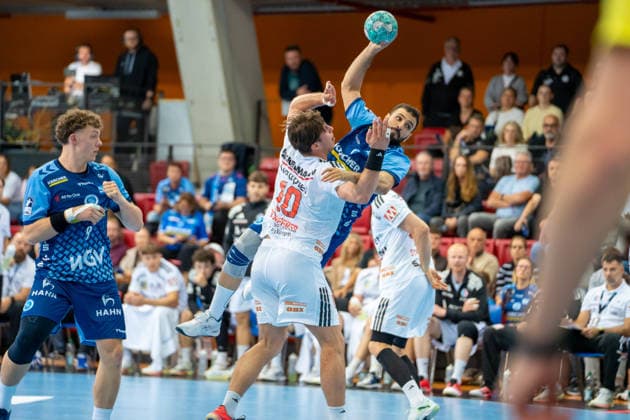 Handball I Herren I Saison 2026-2027 I DHB Pokal I 2. Runde I TVB Stuttgart - HC Erlangen I 24.09.2026 Mohamed Amine Darmoul (70, TVB Stuttgart) im Wurf Stuttgart Scharrena Baden-Württemberg Deutschland Copyright: xLobeca MaxxPetershansx