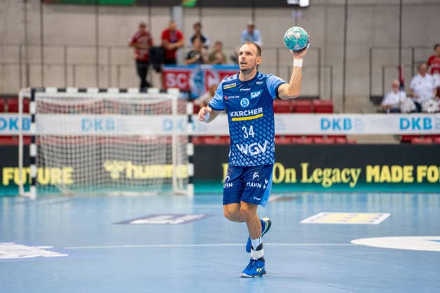 Handball I Herren I Saison 2026-2027 I DHB Pokal I 2. Runde I TVB Stuttgart - HC Erlangen I 24.09.2026 Kai Häfner (34, TVB Stuttgart) mit Ball Stuttgart Scharrena Baden-Württemberg Deutschland Copyright: xLobeca MaxxPetershansx