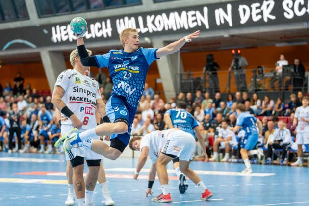 Handball I Herren I Saison 2026-2027 I DHB Pokal I 2. Runde I TVB Stuttgart - HC Erlangen I 24.09.2026 Torben Matzken (22, TVB Stuttgart) im Wurf Stuttgart Scharrena Baden-Württemberg Deutschland Copyright: xLobeca MaxxPetershansx