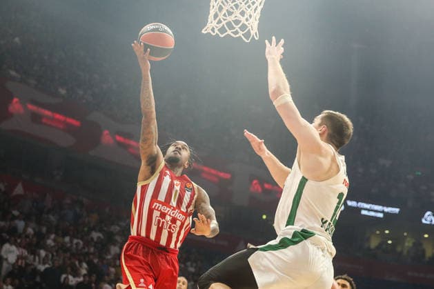 Crvena Zvezda Belgrade v Zalgiris Kaunas - EuroLeague BELGRADE, SERBIA - SEPTEMBER 24: Chris Jones (1) of Crvena Zvezda Belgrade in action during EuroLeague Basketball Regular Season Round 1 game between Crvena Zvezda Meridianbet Belgrade v Zalgiris Kaunas at Belgrade Arena on September 24, 2026 in Belgrade, Serbia. Filip Stevanovic Anadolu Belgrade Serbia. Editorial use only. Please get in touch for any other usage.  Copyright: x2026xAnadoluxFilipxStevanovicx