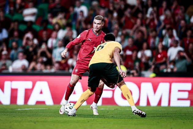 September 24, 2026, Lisboa, Lisboa, Portugal: Cristiano Ronaldo of Portugal national team, Nationalteam controls the ball during the UEFA Nations League 2026Ã¢â‚¬27 League Phase Matchday 1 match between Portugal and Wales at Estadio Jose Alvalade in Lisbon, Portugal Lisboa Portugal - ZUMAg283 20260924_zsp_g283_080 Copyright: xJoaoxGregoriox