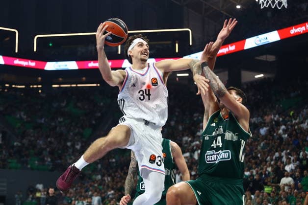 EuroLeague Basketball, Panathinaikos AKTOR Athens vs Paris Basketball - Daulton Hommes, 34 of Paris Basketball during the Euroleague regular season basketball match between Panathinaikos AKTOR Athens and Paris Basketball held at Telekom Center Athens, Greece, on September 25 2026 ATHENS Greece Copyright: xOnexInchxProductionsx 7097615