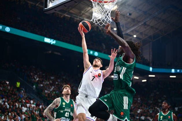 EuroLeague Basketball, Panathinaikos AKTOR Athens vs Paris Basketball - Sebastian Herrera, 7 of Paris Basketball in action during the Euroleague regular season basketball match between Panathinaikos AKTOR Athens and Paris Basketball held at Telekom Center Athens, Greece, on September 25 2026 ATHENS Greece Copyright: xOnexInchxProductionsx 7097334