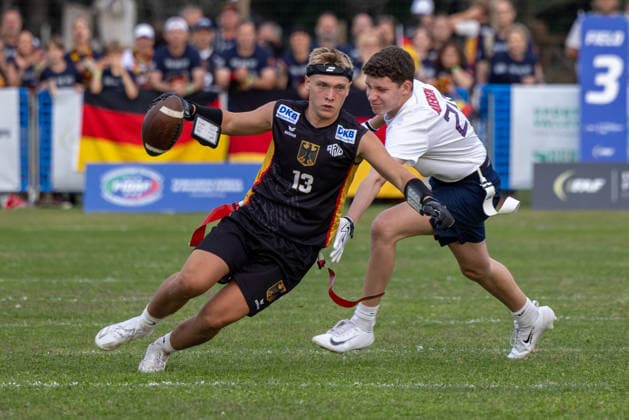 german player runs with the ball, U15 Mixed Germany vs Great Britain IFAF European Youth Championships 2026, 24.09.2026 Lido Delle Nazioni Lido Delle Nazioni Italia Copyright: xPFA BjörnxKeckerx