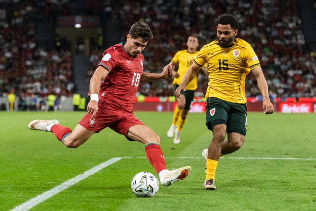 September 24, 2026, Lisbon, Portugal: Pedro Neto (L) of Portugal and Jay Dasilva (R) of Wales seen in action during the UEFA Nations League match between Portugal and Wales at estadio de Alvalade stadium. Final score: Portugal 1-0 Wales Portugal Vs Wales In Lisbon, Portugal - 24 Sep 2026  - ZUMAs197 20260924_aaa_s197_259 Copyright: xHugoxAmaralx