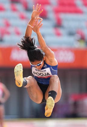 (260925) -- NAGOYA, Sept. 25, 2026 -- Pooja of India competes during the women s heptathlon long jump of Athletics at the 20th Asian Games Aichi-Nagoya 2026 in Nagoya, Japan, Sept. 25, 2026. ) (SP)JAPAN-NAGOYA-ASIAN GAMES-ATHLETICS-WOMEN S HEPTATHLON-LONG JUMP LuoxYuan 