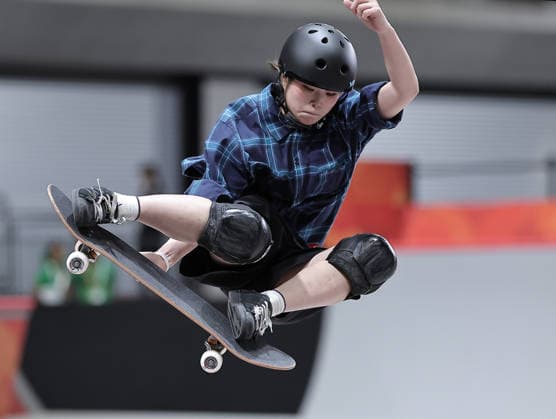 (260925) -- NAGOYA, Sept. 25, 2026 -- Okamoto Misugu of Japan competes during the women s park final of skateboarding at the 20th Asian Games Aichi-Nagoya 2026 in Tokoname of Aichi Prefecture, Japan, Sept. 25, 2026. ) (SP)JAPAN-NAGOYA-ASIAN GAMES-SKATEBOARDING-WOMEN S PARK-FINAL LongxLei 