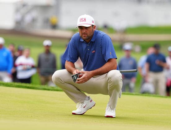 MEDINAH, IL - SEPTEMBER 24: Team USA golfer Scottie Scheffler lines up his putt on the 17th hole during the first round of the 2026 Presidents Cup on September 24, 2026, at Medinah Country Club in Medinah, Illinois. (Photo by Brian Spurlock Icon Sportswire) GOLF: SEP 24 Presidents Cup EDITORIAL USE ONLY Icon260924104