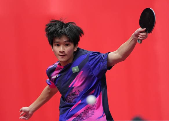 (260925) -- TOYOTA, Sept. 25, 2026 -- Mak Tin Ian of China s Macao competes during the Table tennis, Tischtennis men s singles round 2 match against Lin Shidong of China at the 20th Asian Games Aichi-Nagoya 2026 in Toyota of Aichi Prefecture, Japan, Sept. 25, 2026. ) (SP)JAPAN-TOYOTA-ASIAN GAMES-TABLE TENNIS-MEN S SINGLES CheongxKamxKa 