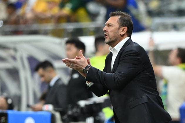 SOCCER AUSTRALIA BRAZIL, Socceroos head coach Tony Popovic reacts during the Queensland Football Series International Friendly, Länderspiel, Nationalmannschaft match between the Socceroos and Brazil at Queensland Country Bank Stadium in Townsville, Friday, September 25, 2026. ( NO ARCHIVING, EDITORIAL USE ONLY TOWNSVILLE QUEENSLAND Australia  Copyright: xMATTxTAYLORx 20260925147350149374