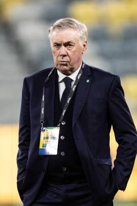 TOWNSVILLE, AUSTRALIA - SEPTEMBER 25: Head Coach of Brazil, Carlo Ancelotti looks on during the International Friendly, Länderspiel, Nationalmannschaft football match between Australia and Brazil at Queensland Country Bank Stadium on September 25, 2026 in Townsville, Australia. (Photo by Ricardo Nogueira Sports Press Photo) Copyright: xRicardoxNogueira SportsxPressxPhotox Sportspressphoto_SPR239148