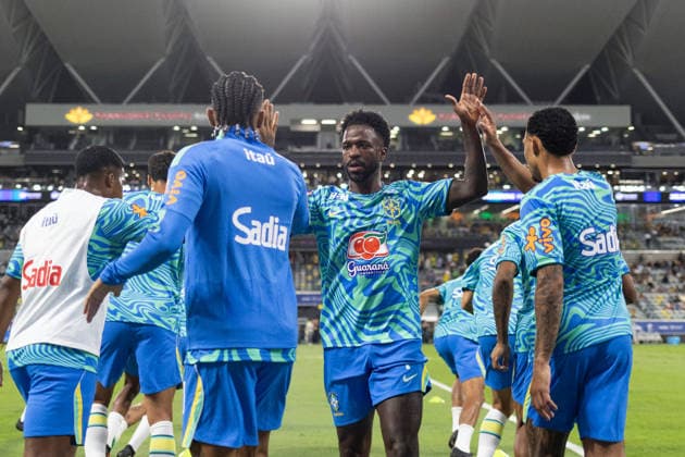 TOWNSVILLE, AUSTRALIA - SEPTEMBER 25: Vinicius Junior of Brazil warms up prior to the International Friendly, Länderspiel, Nationalmannschaft football match between Australia and Brazil at Queensland Country Bank Stadium on September 25, 2026 in Townsville, Australia. (Photo by Ricardo Nogueira Sports Press Photo) Copyright: xRicardoxNogueira SportsxPressxPhotox Sportspressphoto_SPR239150