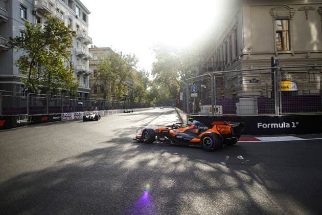 F1 - AZERBAIJAIN GRAND PRIX 2026 01 NORRIS Lando (gbr), McLaren F1 Team MCL40, action during the 2026 Formula 1 Azerbaijan Grand Prix, 15th round of the 2026 Formula One World Championship, WM, Weltmeisterschaft from September 24 to 26, 2026 on the Baku City Circuit, in Baku, Azerbaijan - BakuAzerbaijan  Copyright: xXavixBonillax