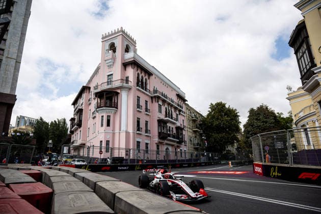 F1 - AZERBAIJAIN GRAND PRIX 2026 31 OCON Esteban (fra), TGR Haas F1 Team VF-26, action during the 2026 Formula 1 Azerbaijan Grand Prix, 15th round of the 2026 Formula One World Championship, WM, Weltmeisterschaft from September 24 to 26, 2026 on the Baku City Circuit, in Baku, Azerbaijan - BakuAzerbaijan  Copyright: xALBERTOxVIMERCATIx