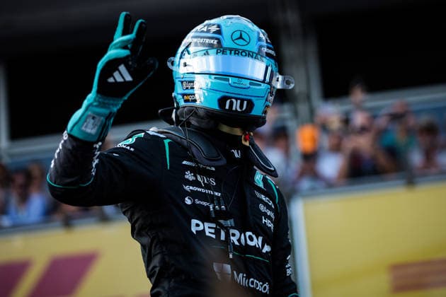 F1 - AZERBAIJAIN GRAND PRIX 2026 RUSSELL George (gbr), Mercedes AMG F1 Team W17, portrait pole position celebration during the 2026 Formula 1 Azerbaijan Grand Prix, 15th round of the 2026 Formula One World Championship, WM, Weltmeisterschaft from September 24 to 26, 2026 on the Baku City Circuit, in Baku, Azerbaijan - BakuAzerbaijan  Copyright: xEricxAlonsox
