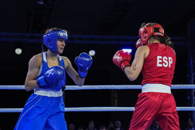2026 European Boxing Championships SOFIA, BULGARIA - SEPTEMBER 25: Hatice Akbas (blue) of Turkiye in action against Laura Fuertes Fernandez (red) of Spain during the Elite Women s 51kg Final at the 2026 European Boxing Elite Championships at the Asics Arena Sports Hall in Sofia, Bulgaria, on September 25, 2026. Osmancan Gurdogan Anadolu Sofia Bulgaria. Editorial use only. Please get in touch for any other usage.  Copyright: x2026xAnadoluxOsmancanxGurdoganx
