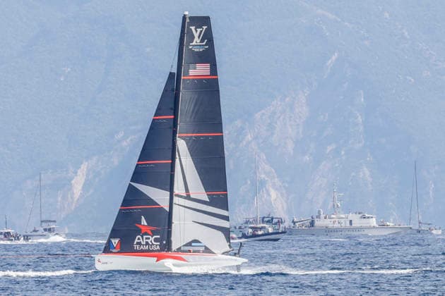 THE LOUIS VUITTON 38TH AMERICA™S CUP PRELIMINARY REGATTA, NAPLES American Racing Challenger Team USA competes on the first day of the preliminary regatta for the 38th Louis Vuitton America™s Cup in the Gulf of Naples, Campania, Italy, on September 25, 2026. The Naples preliminary regatta gives the competing teams their first opportunity to test their AC40 one-design yachts ahead of the 38th America™s Cup, which will be held in Naples in 2027. _BPH9511 Copyright: xAntonioxBalascox