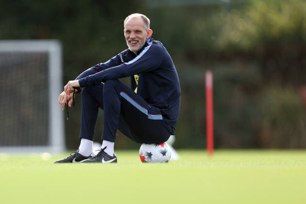 England Training 25 September 2026, Enfield - International Football - England Training - England manager Thomas Tuchel sits on a ball - Photo: Charlotte Wilson Offside. Enfield UK Copyright: xCharlottexWilsonx xOffsidexOffside