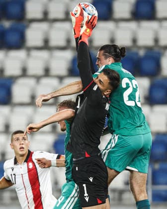 UEFA Nations League Group Stage, Boris Paitchadze Dinamo Arena, Tbilisi, Georgia 25 9 2026 Georgia vs Northern Ireland Georgia s Giorgi Mamardashvili with Northern Ireland™s Dan Ballard and Ciaron Brown Giorgi Mamardashvili with Dan Ballard and Ciaron Brown 25 9 2026  Copyright: xx Georgia v N Ireland_058