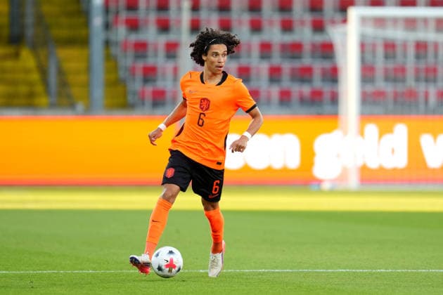 European Championship, EM, Europameisterschaft Qualifier: The Netherlands U21, U 21 v Norway U21 Deventer - Gjivai Zechiel of The Netherlands U21 dribbles during matchday 10 of the 2026 2027 European Championship Qualifier. The match is set between The Netherlands U21 and Norway U21 at De Adelaarshorst on 25 September 2026 in Deventer, Netherlands. (Hero Images Yannick Verhoeven) Copyright: xYannickxVerhoevenx