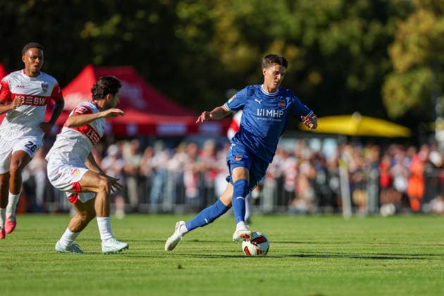 Mathias Honsak (1. FC Heidenheim 1846 e. V., 17) GER, VfB Stuttgart vs. 1. FC Heidenheim 1846, Fussball, Freundschaftsspiel, Spielzeit 2026 2027, 25.09.2026 GER, VfB Stuttgart vs. 1. FC Heidenheim 1846, Fussball, Freundschaftsspiel, Spielzeit 2026 2027, 25.09.2026 Beutelsbach Copyright: xEibner-Pressefoto SoerenxHerwegx EP_SHG