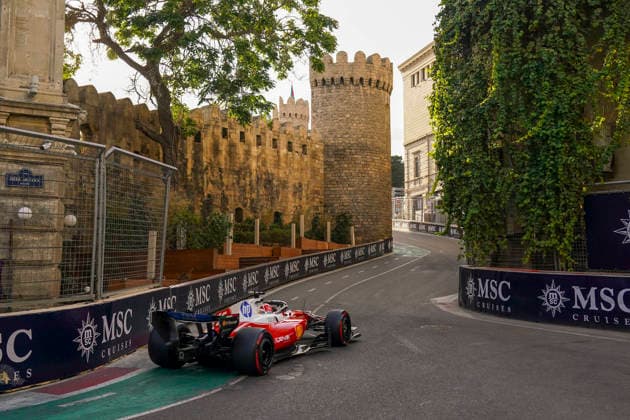 FORMULA 1 AZERBAIJAN GRAND PRIX 2026 Charles Leclerc (MON) 16 Ferrari qualifying during the Formula 1 Qatar Airways Azerbaijan Grand Prix 2026, Round 15 of the 2026 Formula 1 World Championship, WM, Weltmeisterschaft from 24th - 26th September 2026 at the Baku City Circuit, Baku, Azerbaijan. Credit: Robbie Hoad Every Second Media Editorial use only. All images are copyright Every Second Media Limited. No images may be reproduced without prior permission. Copyright: xIMAGO EveryxSecondxMediax ESM-2183-0387 RobbiexHoadx xEveryxSecondxMediax