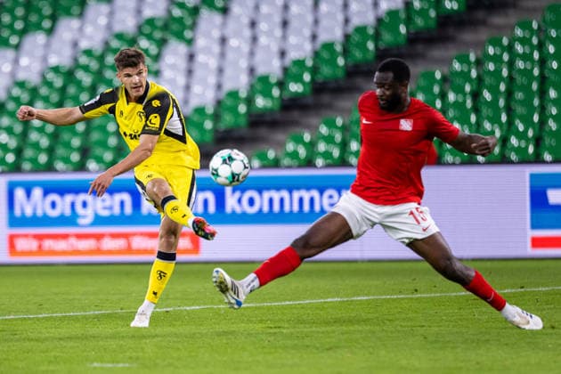 (L-R) Tom Geerkens (SC Fortuna Koeln, 06), Dennis Duah (TSV Havelse, 15) GER, TSV Havelse vs. SC Fortuna Koeln, Fussball, 3. Liga, 7. Spieltag, Spielzeit 2026 2027, 25.09.2026 DFL Regulations prohibit any use of photographers as image sequences and or quasi-video. GER, TSV Havelse vs. SC Fortuna Koeln, Fussball, 3. Liga, 7. Spieltag, Spielzeit 2026 2027, 25.09.2026 Hannover Copyright: xEibner-Pressefoto JanxRollingerx EP_JSK