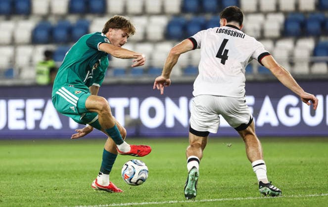 UEFA Nations League Group Stage, Boris Paitchadze Dinamo Arena, Tbilisi, Georgia 25 9 2026 Georgia vs Northern Ireland Northern Ireland™s Isaac Price and Georgia s Luka Lochoshvili Isaac Price and Luka Lochoshvili 25 9 2026  Copyright: xx Georgia v N Ireland_073