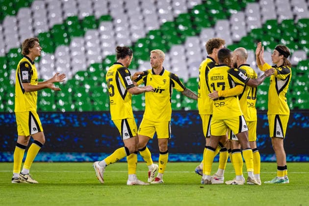 Die Spieler von SC Fortuna Koeln jubeln ueber das Tor zum 0:1 durch Bennit Broeger (SC Fortuna Koeln, 38) GER, TSV Havelse vs. SC Fortuna Koeln, Fussball, 3. Liga, 7. Spieltag, Spielzeit 2026 2027, 25.09.2026 DFL Regulations prohibit any use of photographers as image sequences and or quasi-video. GER, TSV Havelse vs. SC Fortuna Koeln, Fussball, 3. Liga, 7. Spieltag, Spielzeit 2026 2027, 25.09.2026 Hannover Copyright: xEibner-Pressefoto JanxRollingerx EP_JSK
