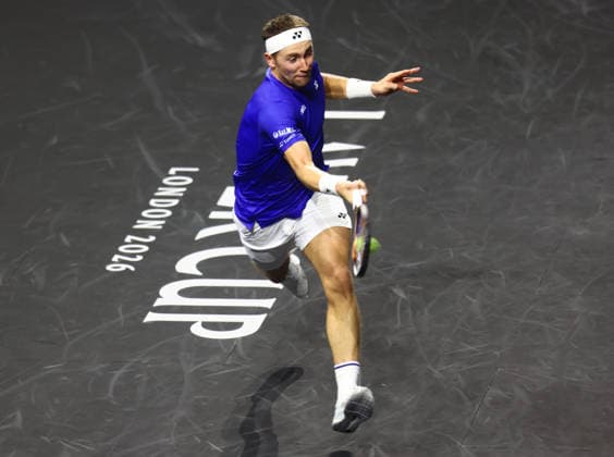 2026 Laver Cup, O2 Arena, London,25 09 2026 Casper Ruud (NOR) in action during the 2026 Laver Cup match against Francisco Cerundolo in action during the 2026 Laver Cup at the O2 arena, London London O2 Arena London GBR, UK NEWSPAPERS OUT Copyright: xMarkxGreenwoodx