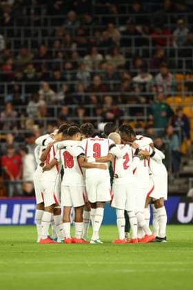 England U21, U 21 huddle England U21 v Kazakhstan U21, UEFA European U21 Championship Qualifying, Football, Molineux Stadium, Wolverhampton, UK - 25 Sep 2026Wolverhampton Molineux Stadium United Kingdom  Copyright: xRyanxBrowne Shutterstockx 17169476y